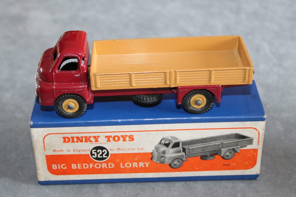 big bedford lorry dinky toys 522