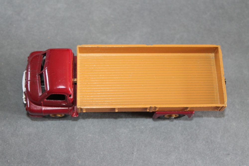 big bedford lorry dinky toys 522 top