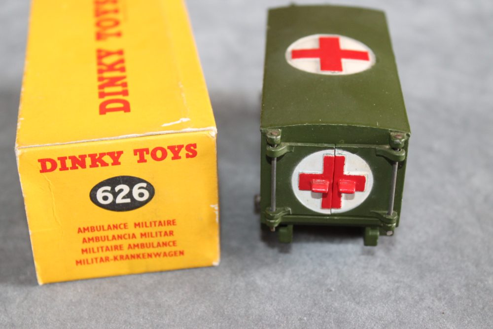 military ambulance dinky toys 626 back