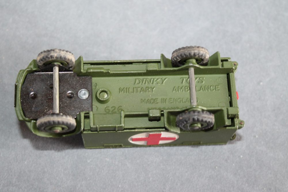 military ambulance dinky toys 626 base