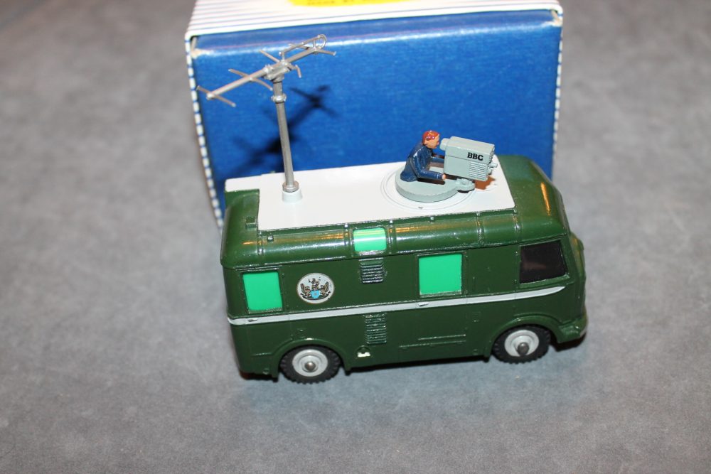 bbc tv roving eye vehicle dinky toys 968 side