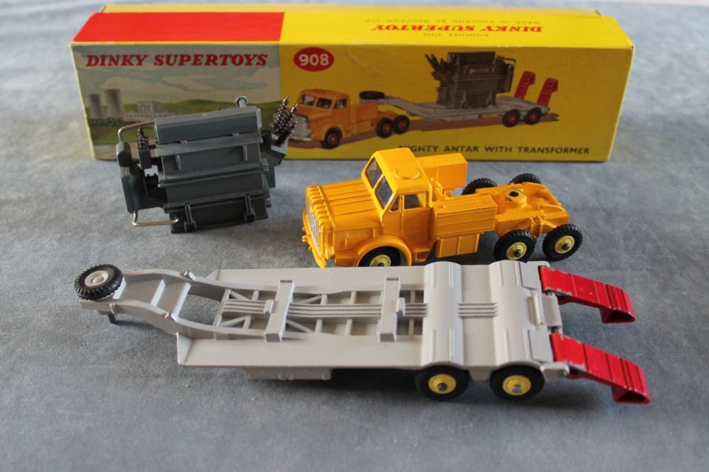 mighty antar transformer lorry very rare version dinky toys 908 top