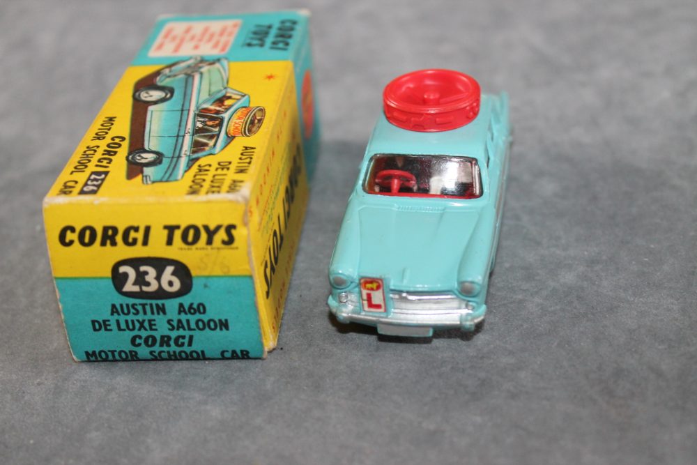 motor school driving car corgi toys 236-front