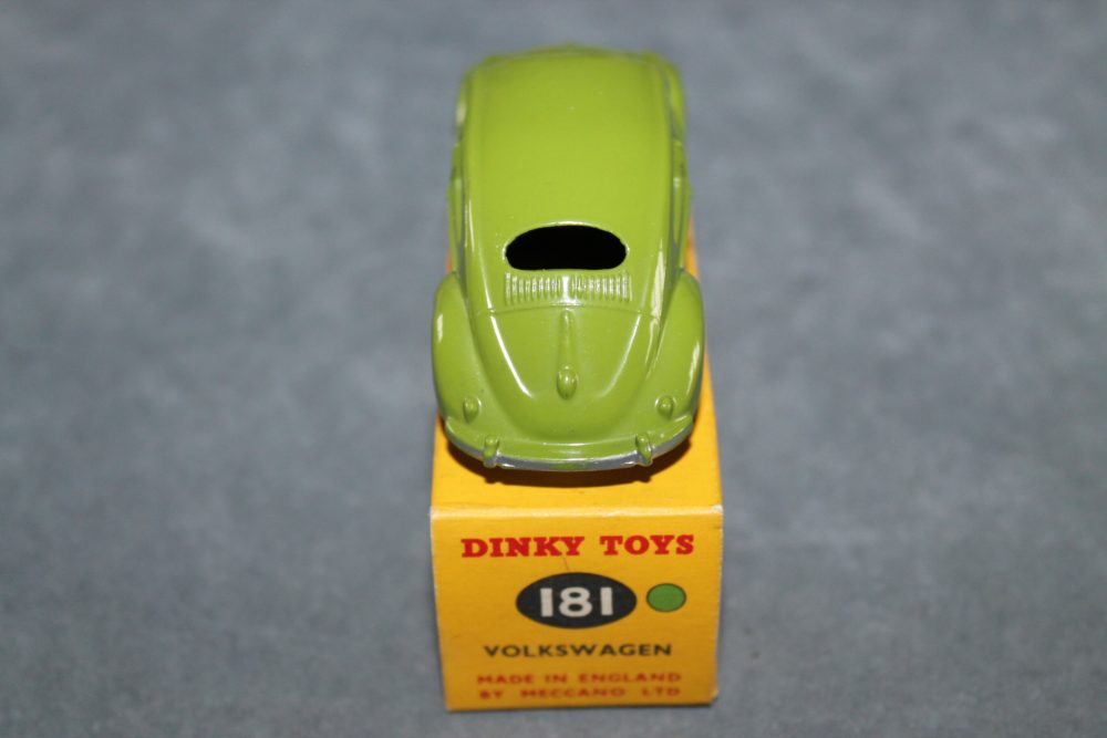volkswagen beetle green dinky toys 181 back