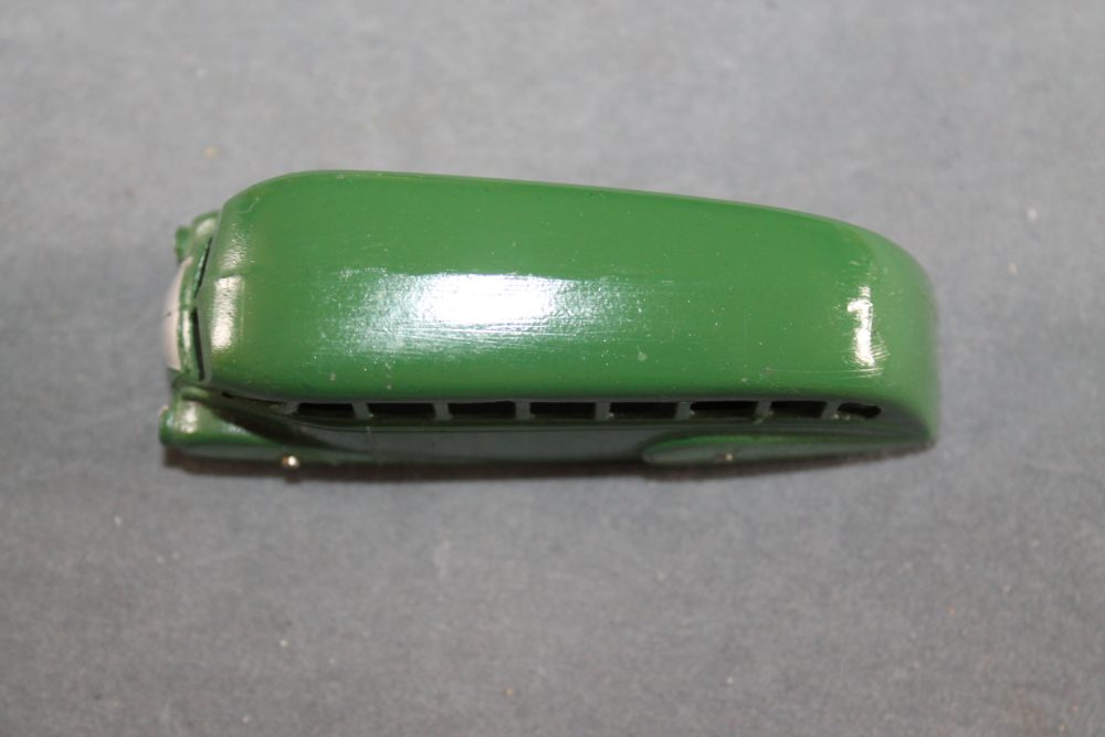 streamlined bus dinky toys 029b top