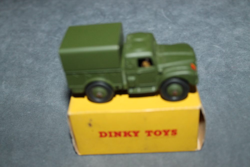 1 ton army truck dinky toys 641 side