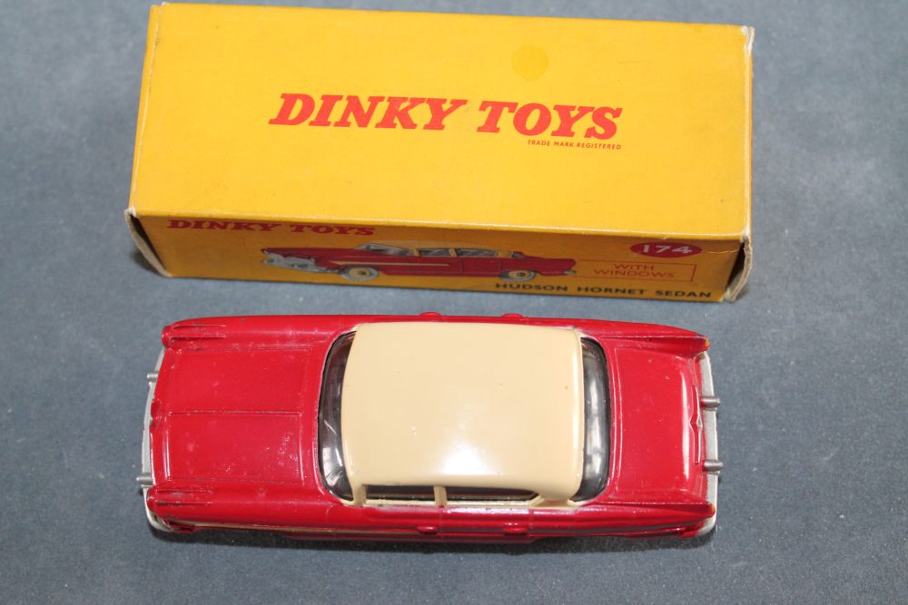 hudson hornet red and cream dinky toys 174 top