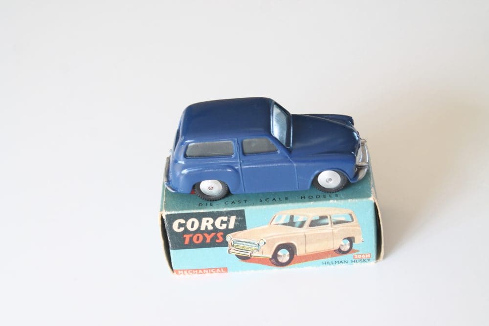 hillman husky dark blue corgi toys 206m side