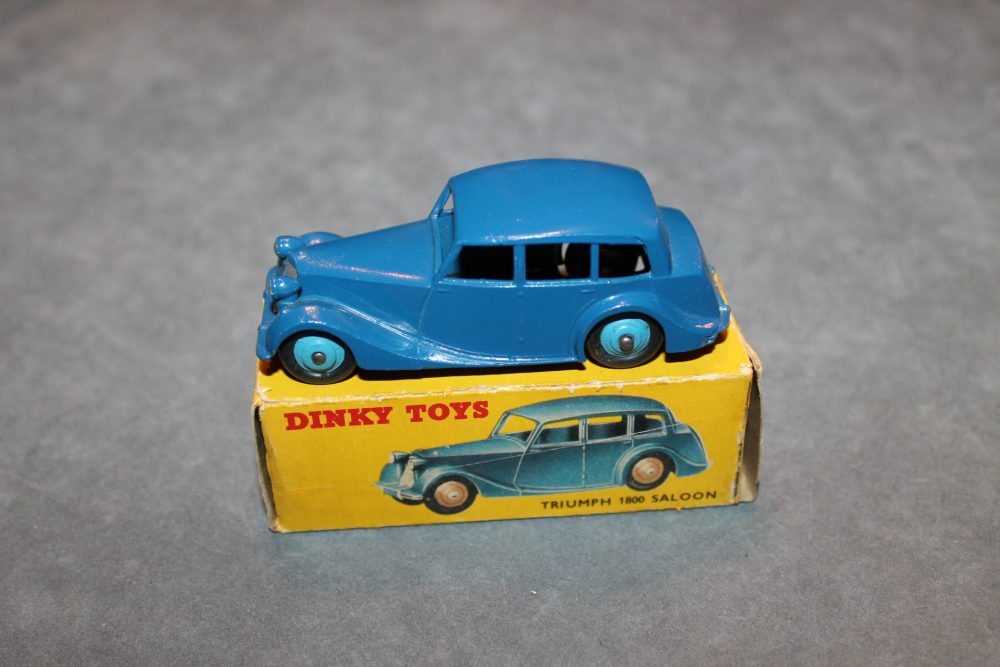 triumph 1800 dark blue dinky toys 151 40b