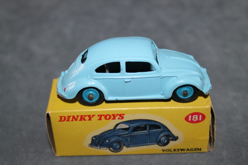 volkswagen beetle dinky toys 181 side