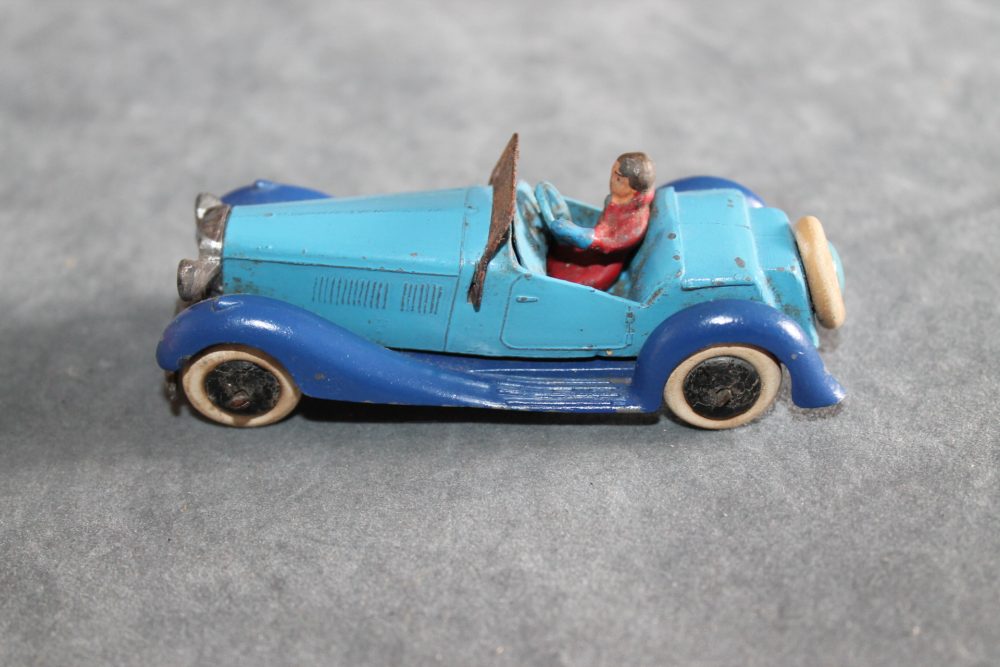 pre war british salmson 2 seater sports car with driver dinky toys 36e