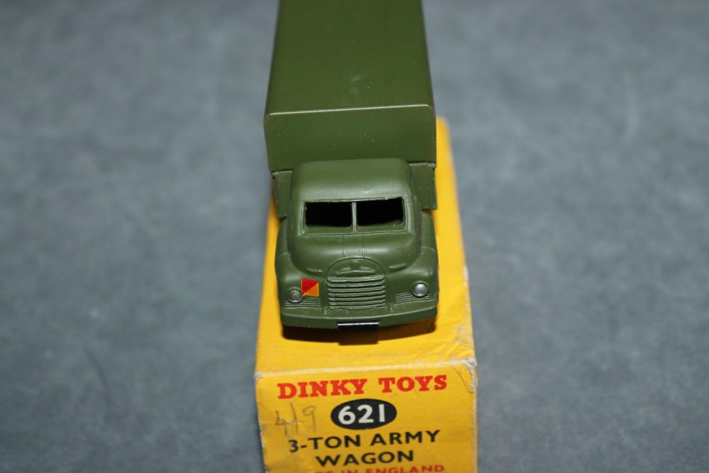 3 ton army wagon dinky toys 621 front