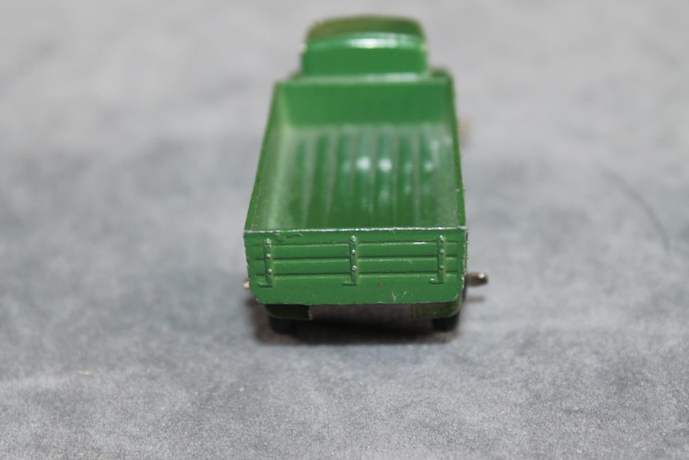 motor truck post was dinky toys 22c back