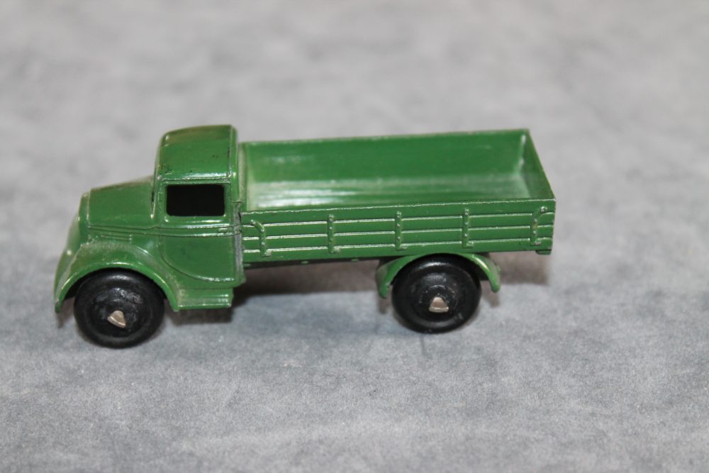 motor truck post was dinky toys 22c