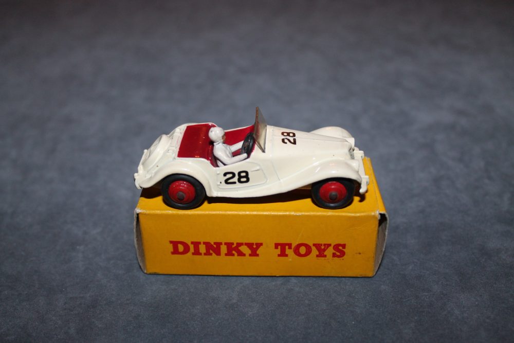 mg midget competition dinky toys 108 side