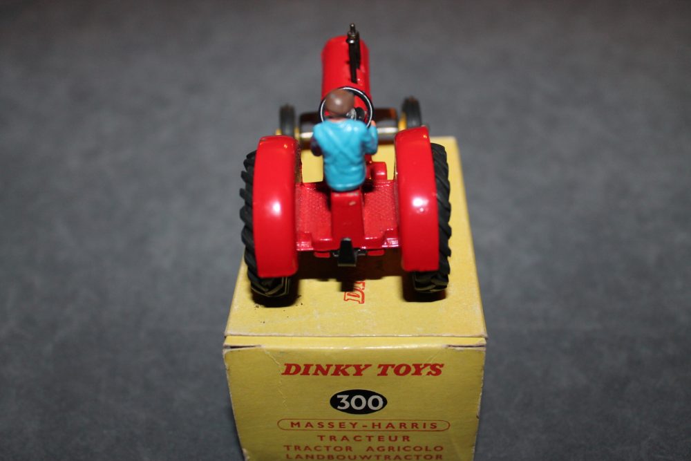 massey ferguson tractor dinky toys 300 back