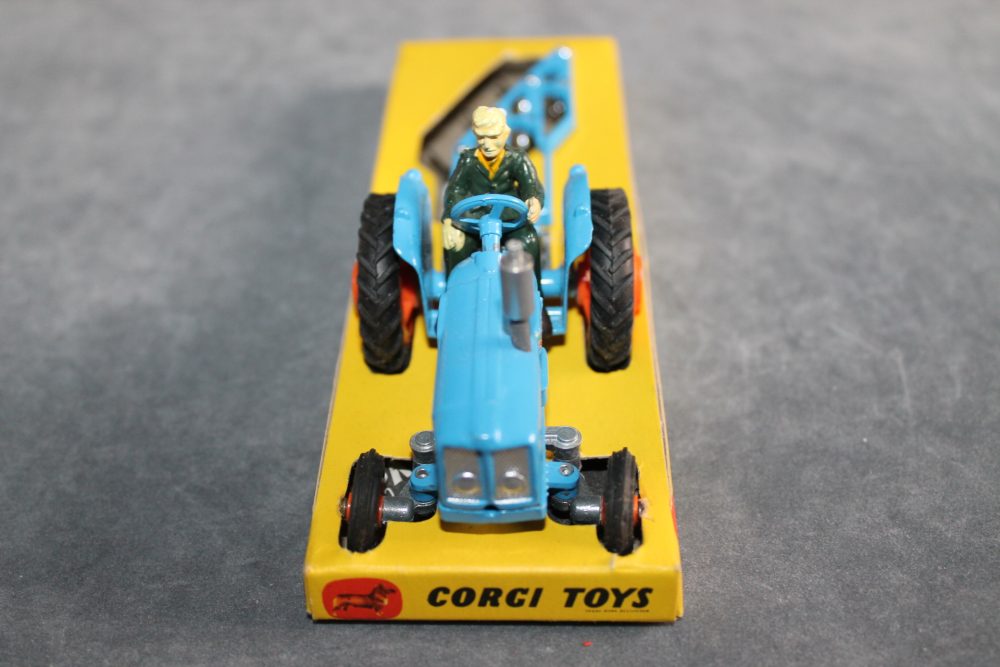 Fordson Power Major Tractor & Plough corgi toys gs13 front