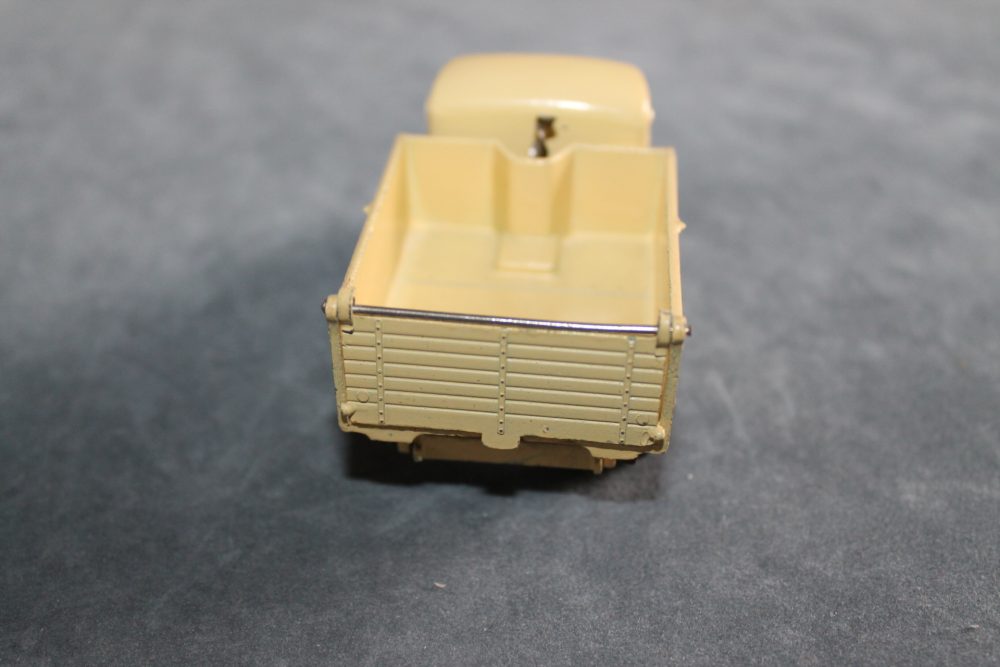 bedford end tipper cream dinky toys 25m back