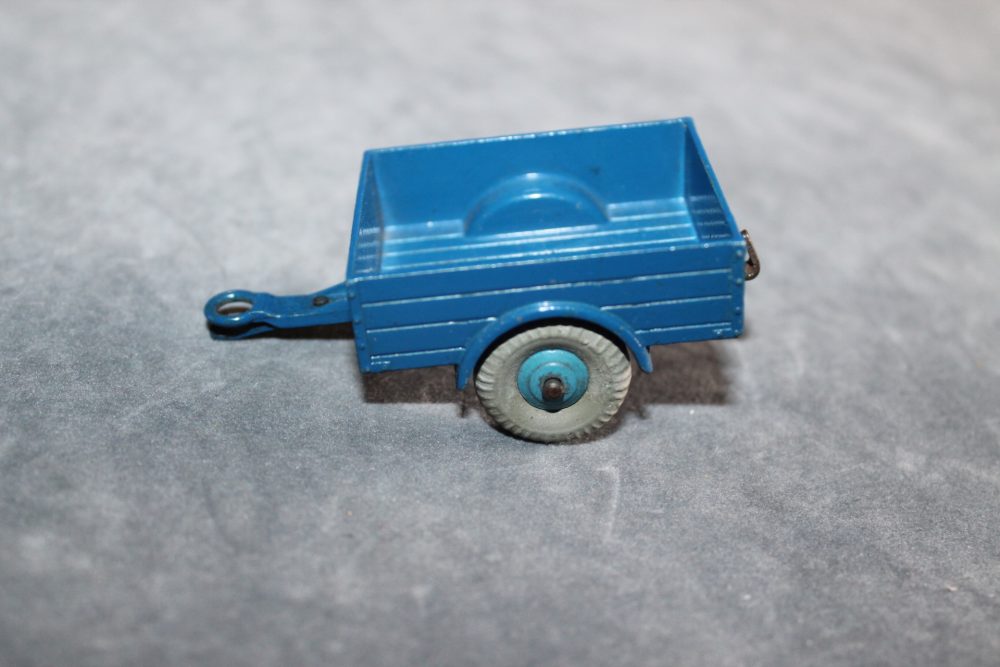 trailer dark blue dinky toys 027m