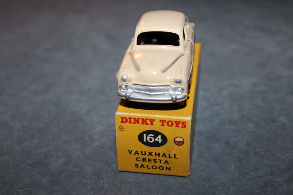 vauxhall cresta dinky toys 164 front