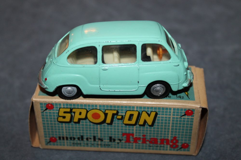 fiat multipla turquoise spot on 120 side