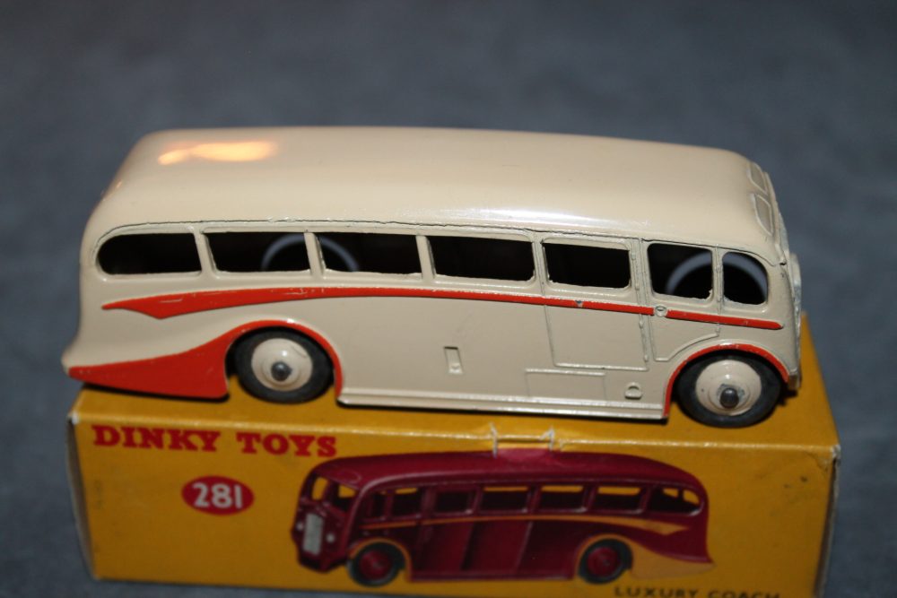 luxury coach cream dinky toys 281 side