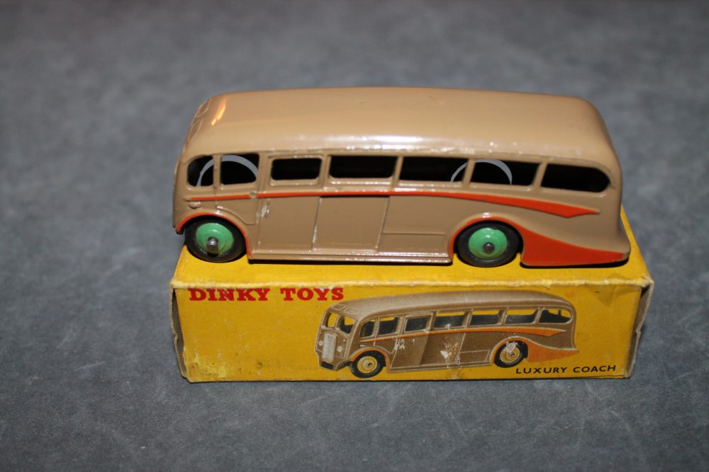 luxury coach brown dinky toys 281