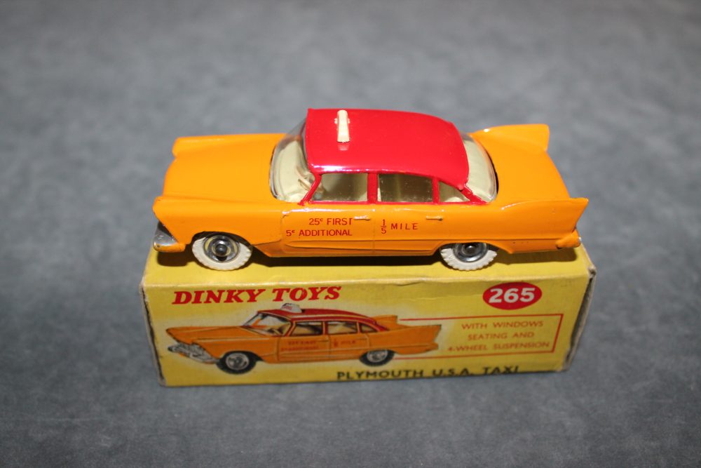 plymouth usa taxi dinky toys 265