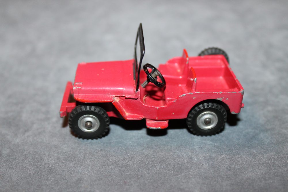 universal jeep rare variation dinky toys 405