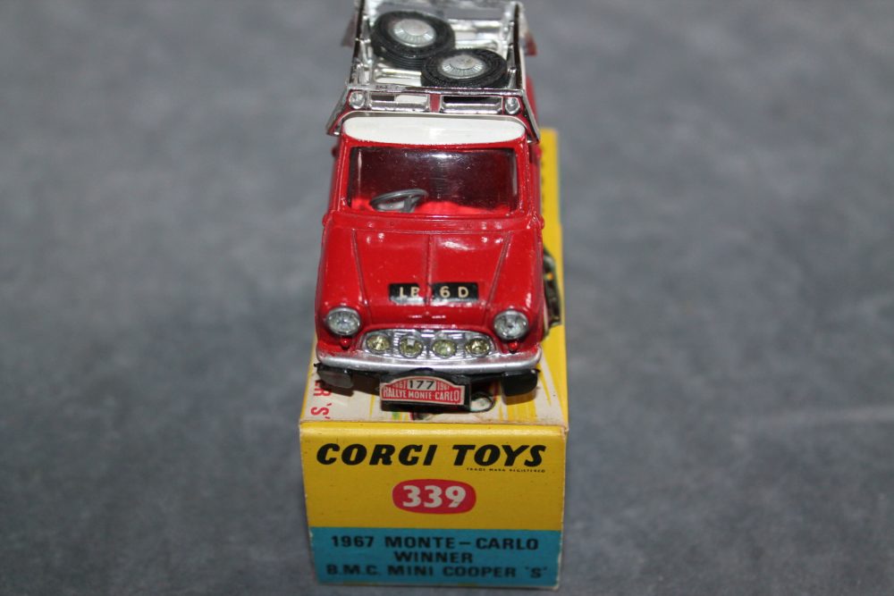 1967 monte carlo winner bmc mini cooper corgi toys 339 front
