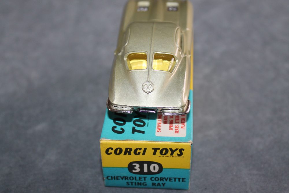 chevrolet corvette sting ray corgi toys 310 back
