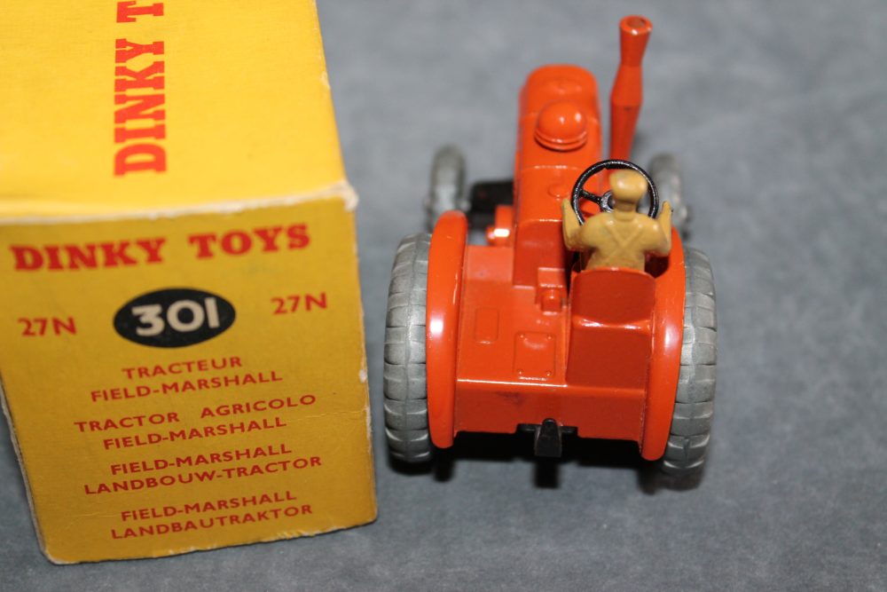 field marshall tractor dinky toys 27n-301 back