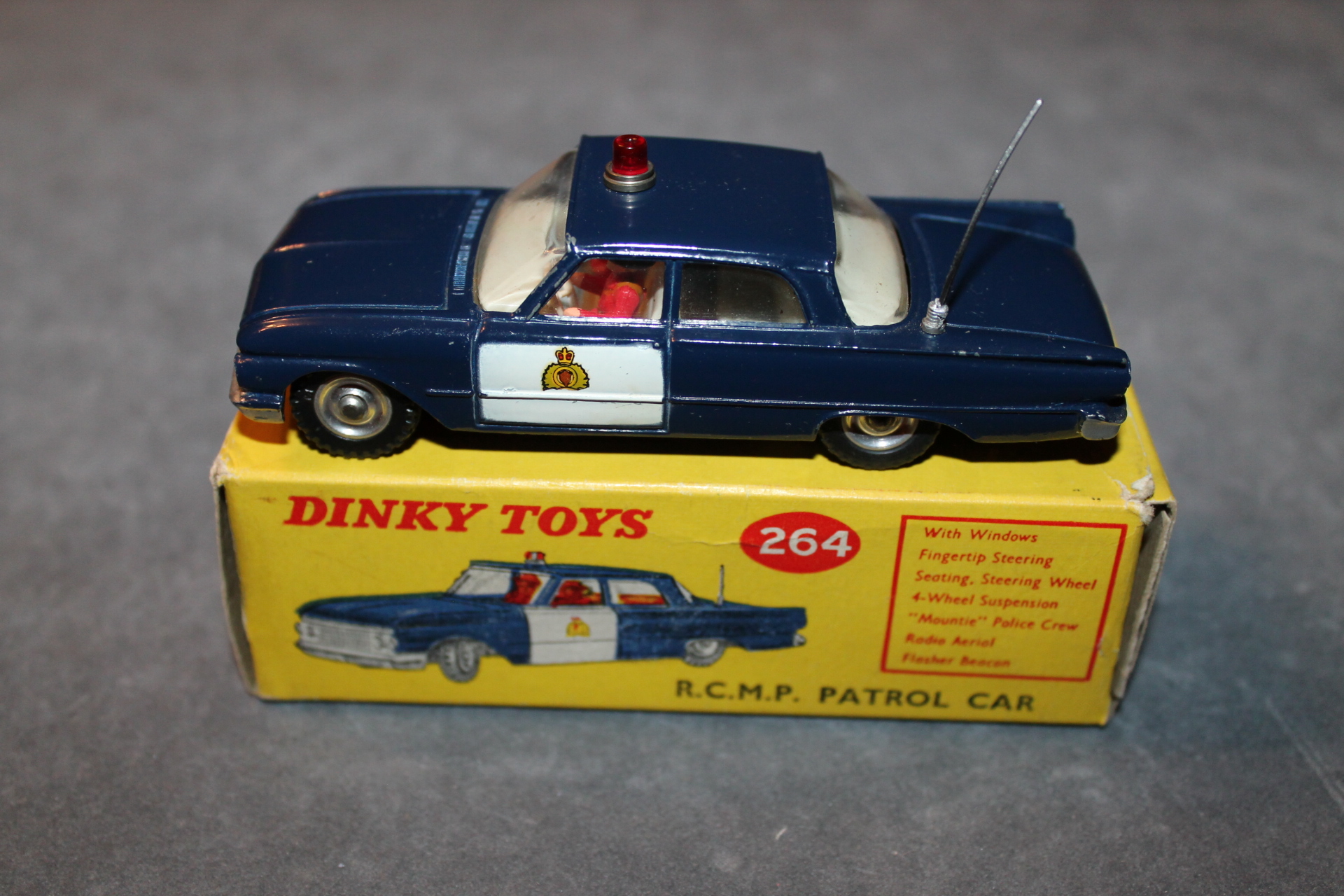Dinky Toys 258 Ford Fairlane Police USA 1963 - Miniature 1/43 Ancienne