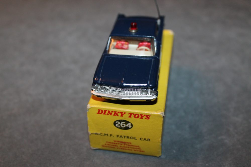rcmp ford fairlane patrol car dinky toys 264 front
