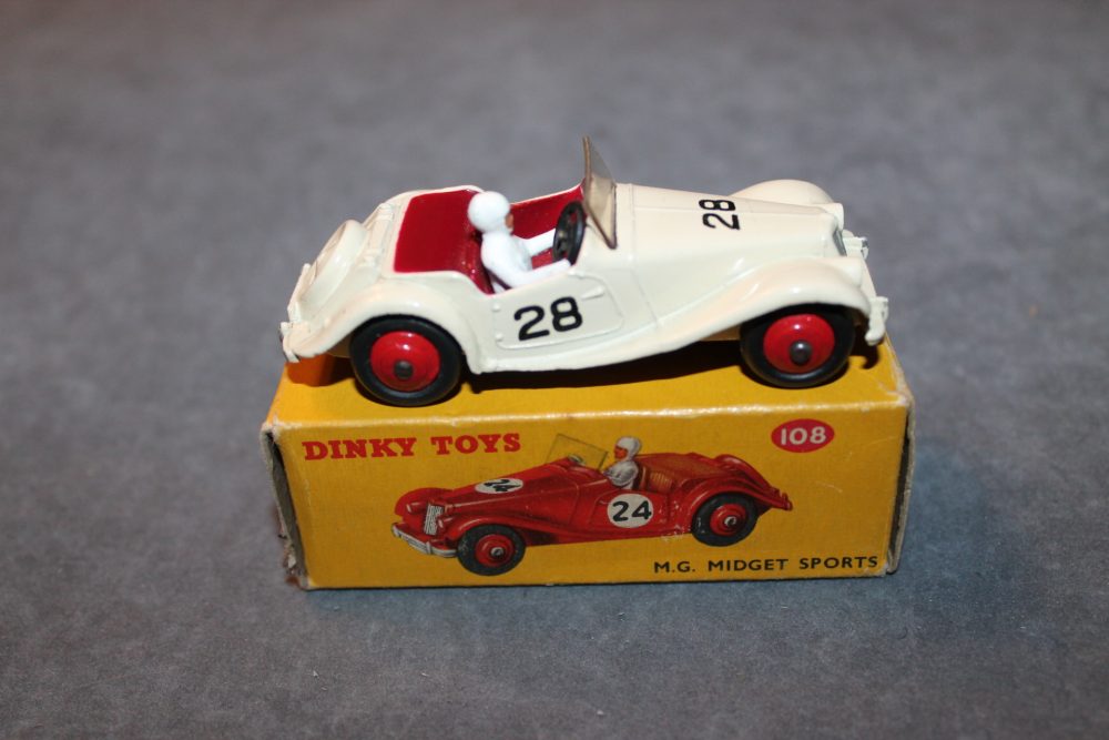 mg midget competition dinky toys 108 side
