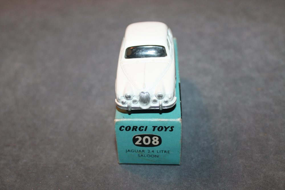 jaguar 2.4 litre white corgi toys 208 front