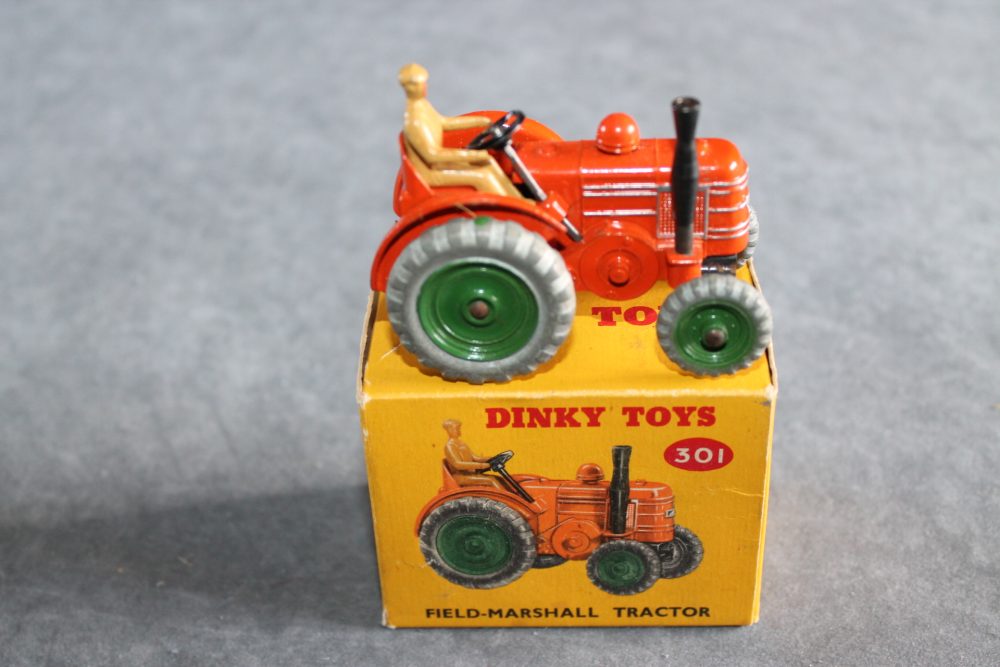 field marshall tractor green metal wheels dinky toys 301 side