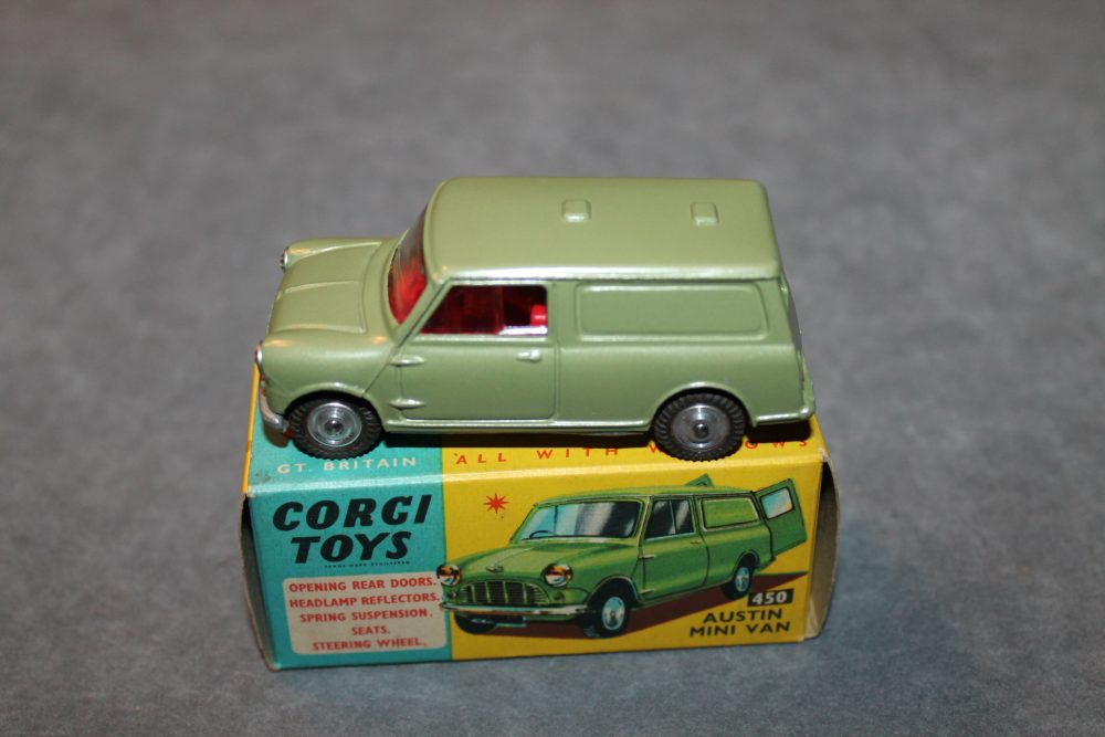 austin mini van corgi toys 450