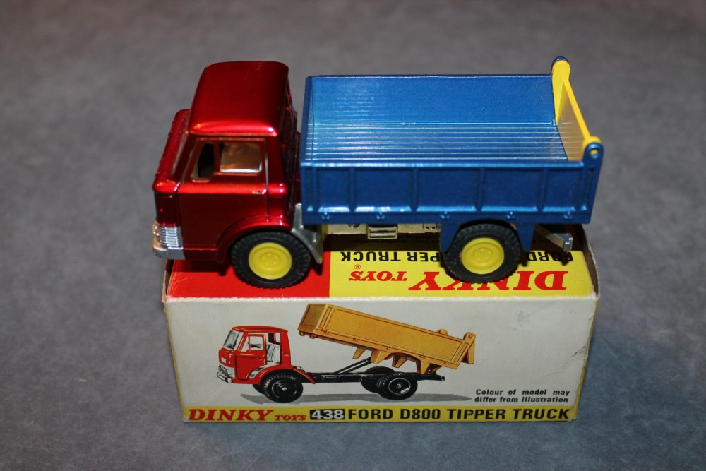 ford d800 tipper truck dinky toys 438