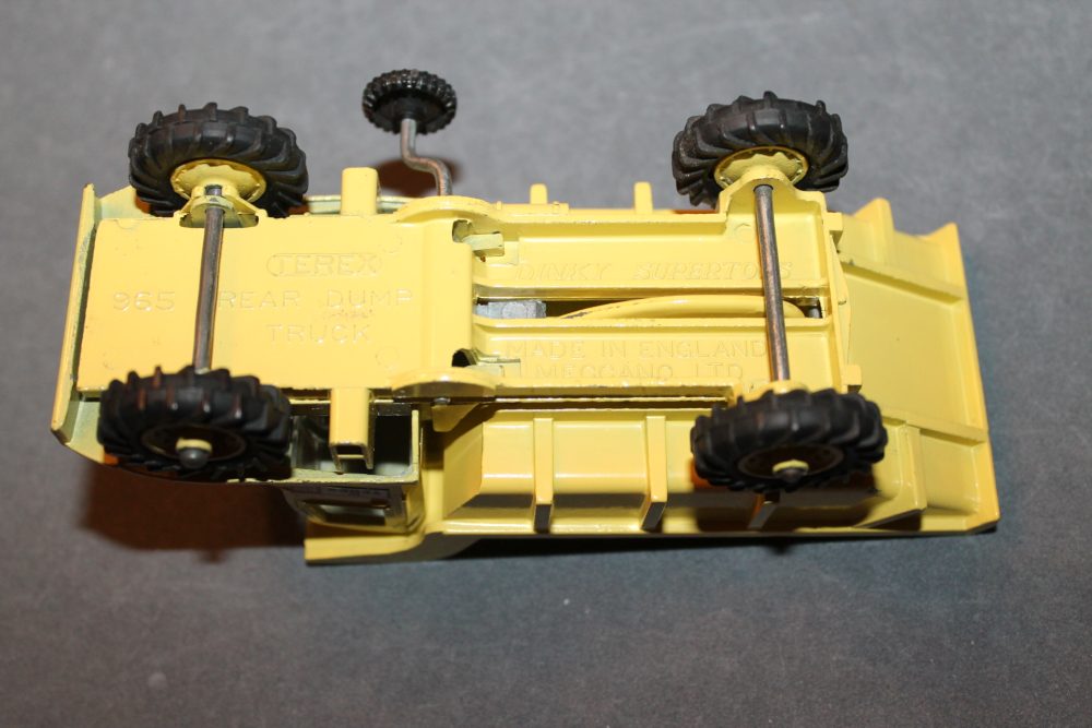 terex euclid rear dump truck dinky toys 965 base