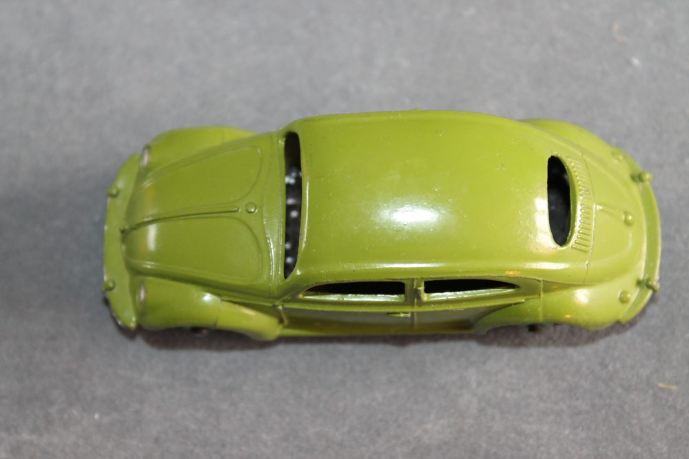 volkswagen beetle dinky toys 181 top