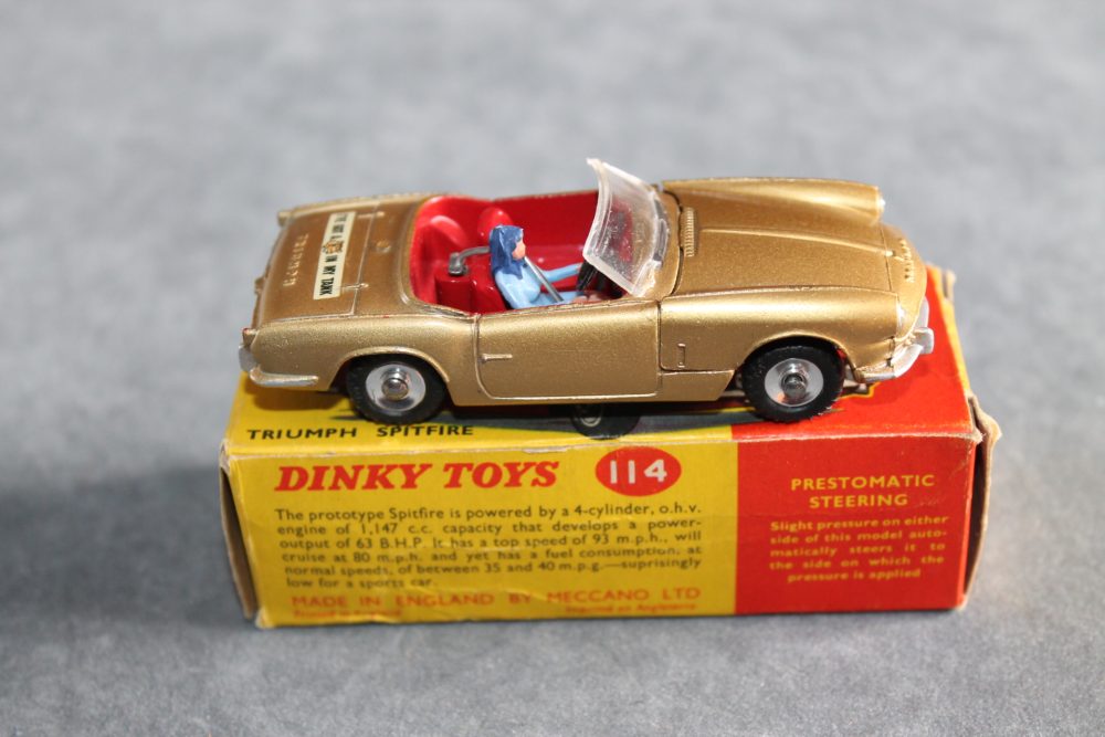 triumph spitfire gold dinky toys 114 right side