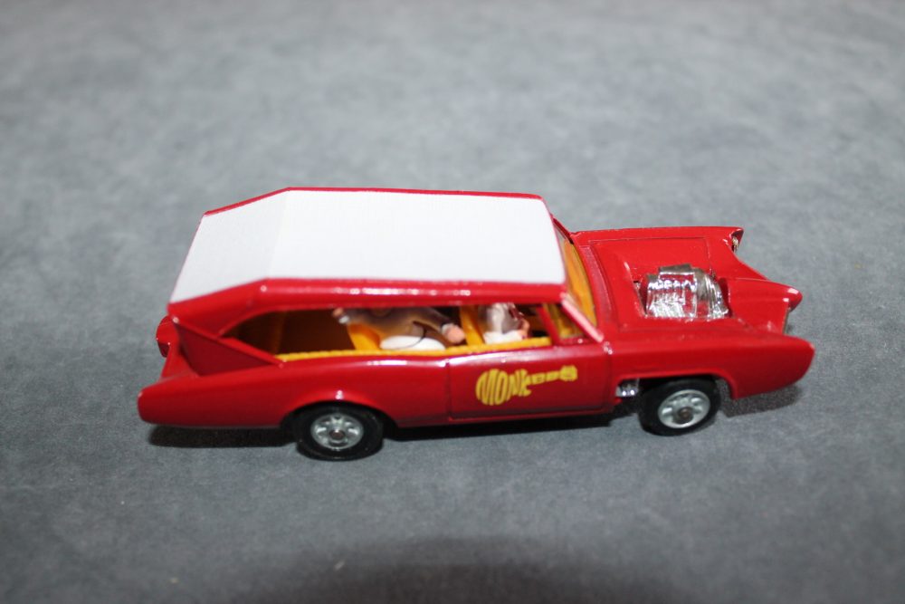 monkeemobile with header card corgi toys 277 right side