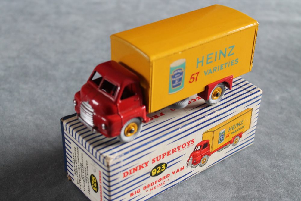 bedford lorry heinz baked beans dinky toys 923