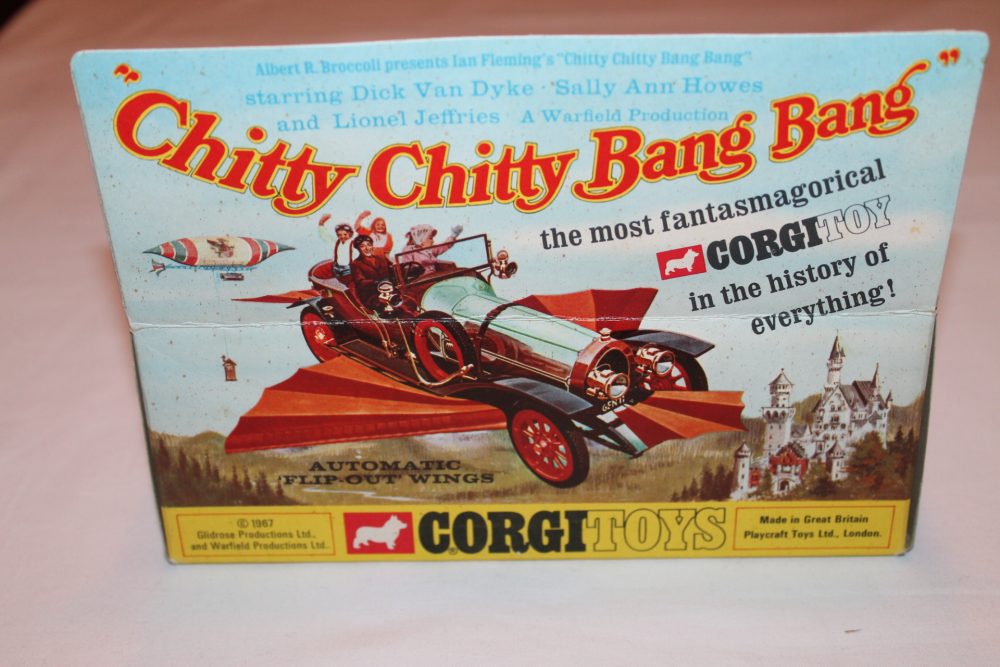 chitty chitty bang bang daily express prize corgi toys 266 box back