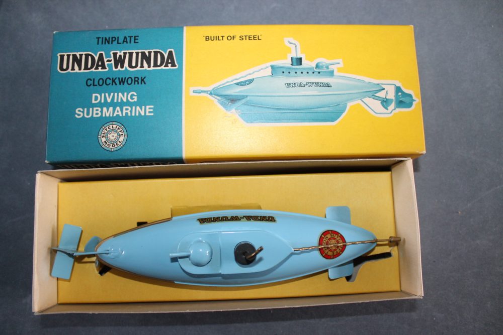 unda wunda blue sutcliffe clockwork tinplate submarine 21-02-24 top