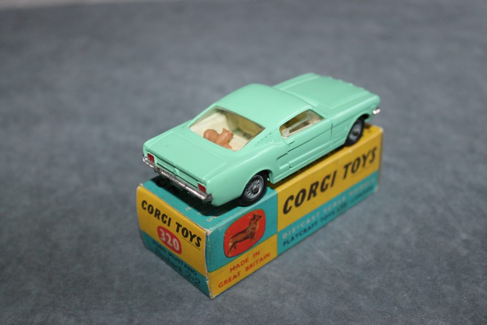 Ford mustang pepermint green corgi toys 320 right back