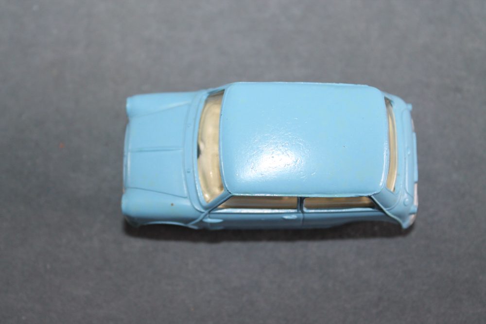 morris mini minor blue & cream interior corgi toys 226 top