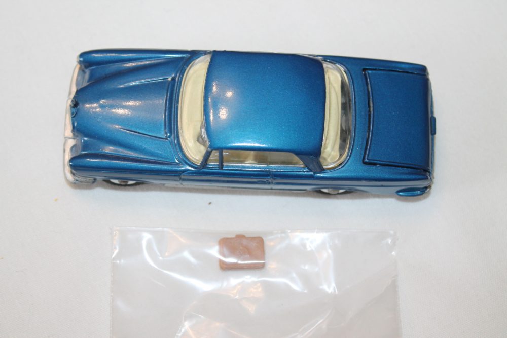 mercedes benz 220se blue corgi toys 253 top