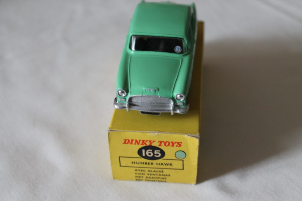 humber hawk green roof version dinky toys 165 front